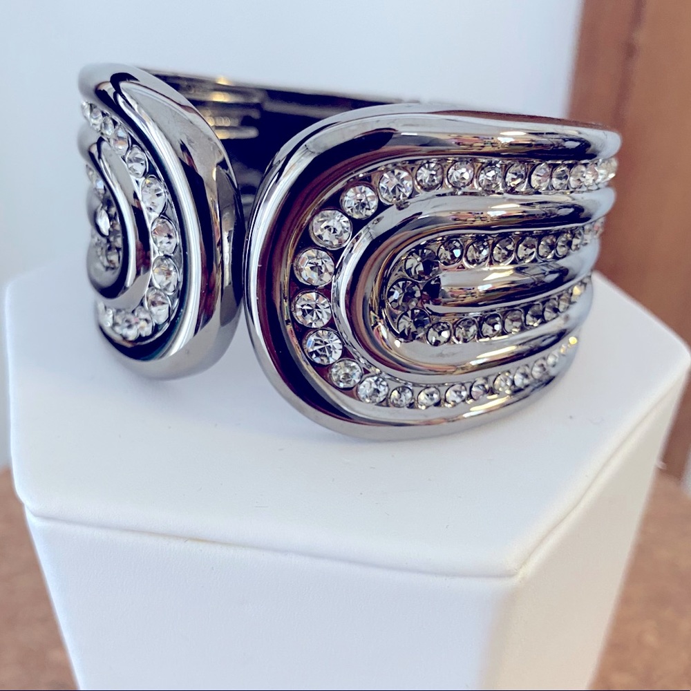 Premier Designs Silver Rhinestone hinged bracelet